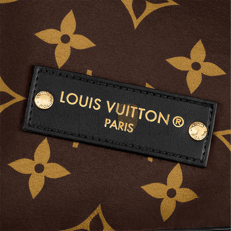 l0vis Vvtt0n pool pillow flat comfort mule 1aaeby